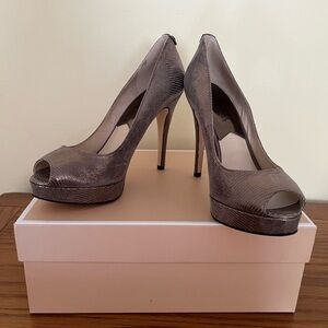 MICHAEL KORS York platform peep toe pump anthracite metallic -6.5-NIB!
